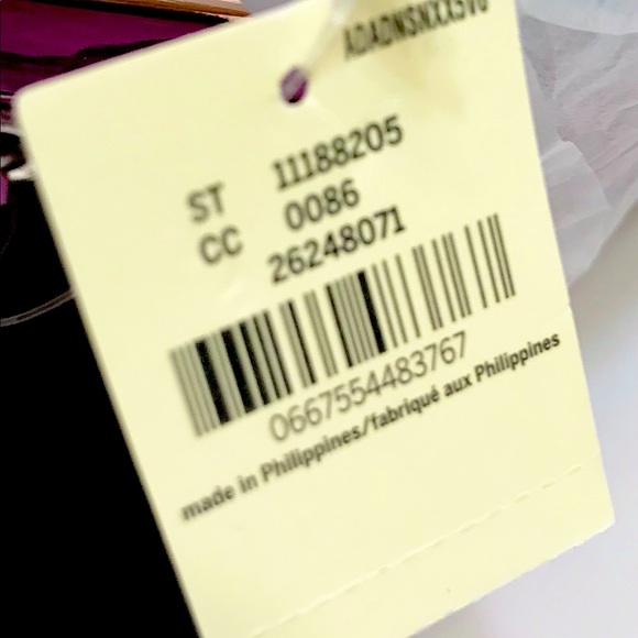 🆕PINK SUPER CUTE COSMETIC BAG/MERMAID COLORS ZIPPER CLOSURE/PINK ON FRONT/NWT!! - Picture 11 of 14